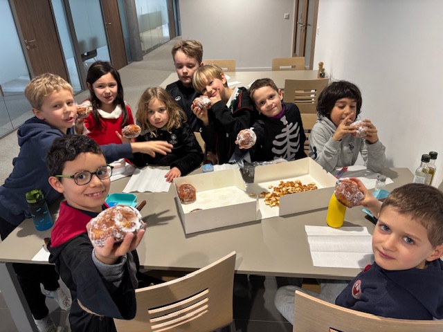 Tłusty Czwartek pełen uśmiechów i pączków